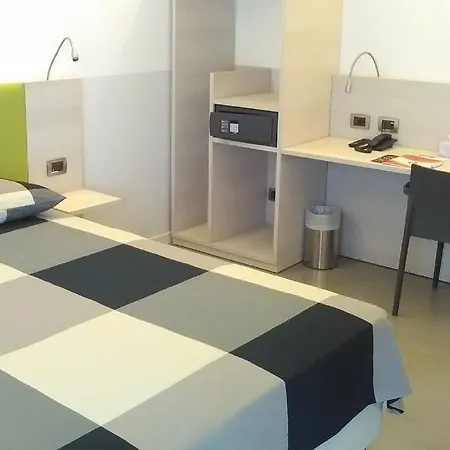 Hotel degli Aranci-3